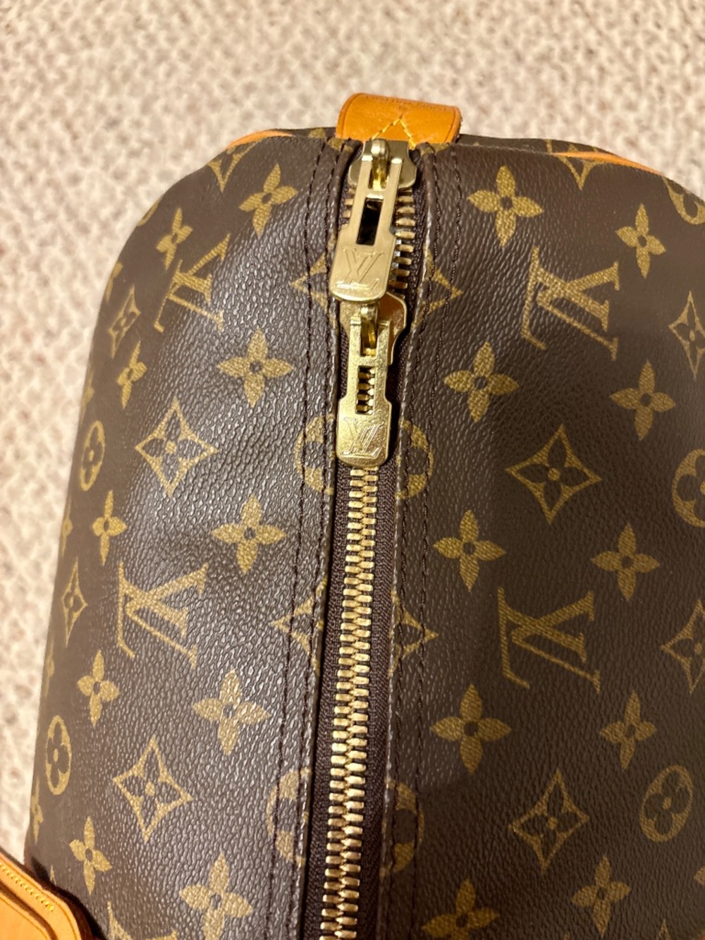 Authentic Louis Vuitton Keepall 55 Monogram Vintage Travel Duffle Bag - Picture 14 of 15
